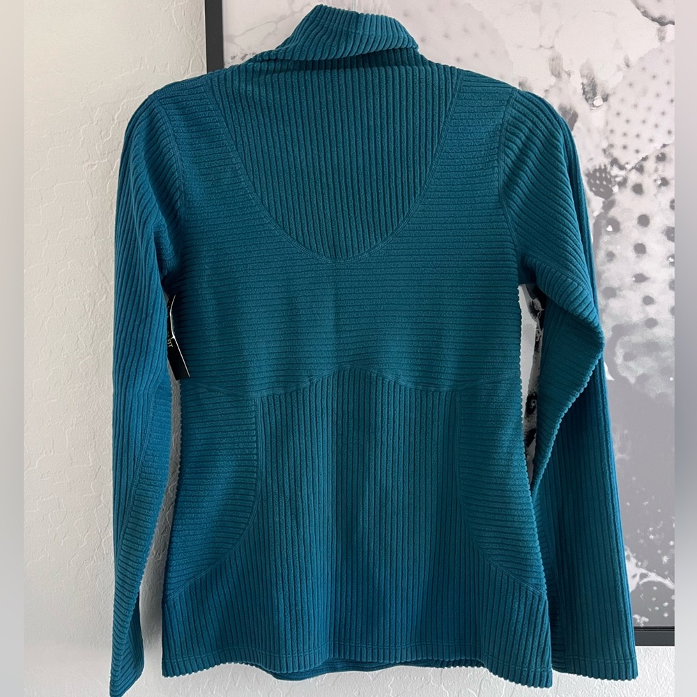 NWT Women’s Nike Slim Fit Coupe Adjustee Fleece Pullover Size Small - Picture 6 of 6